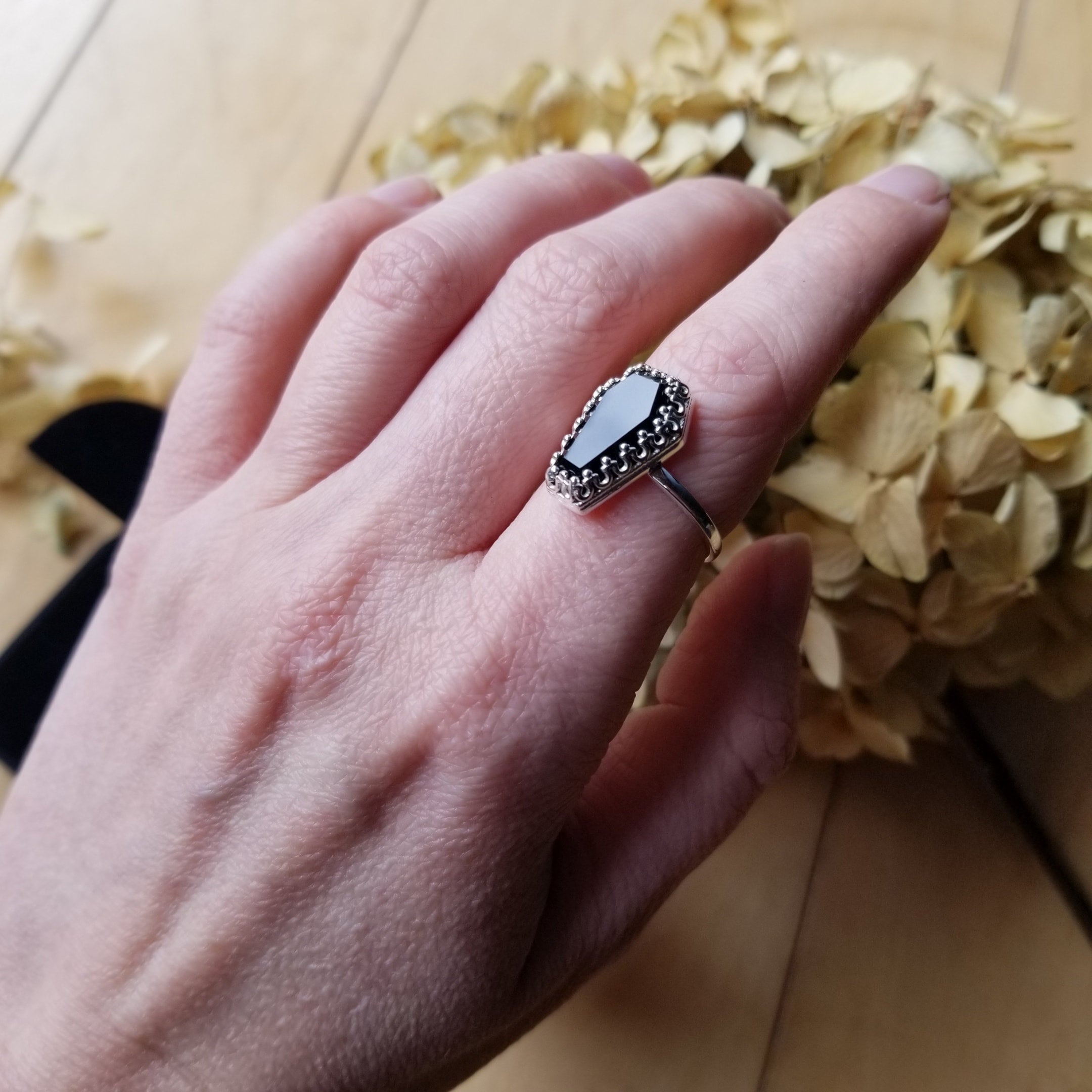 Regal rose cheap coffin ring